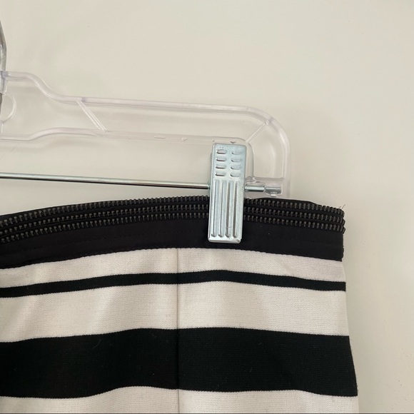 Two Piece Stripped Sam Edelman Set - Picture 2 of 10